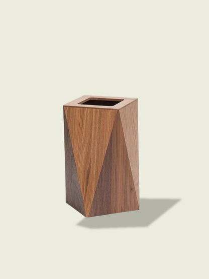 Poubelle de cuisine en bois