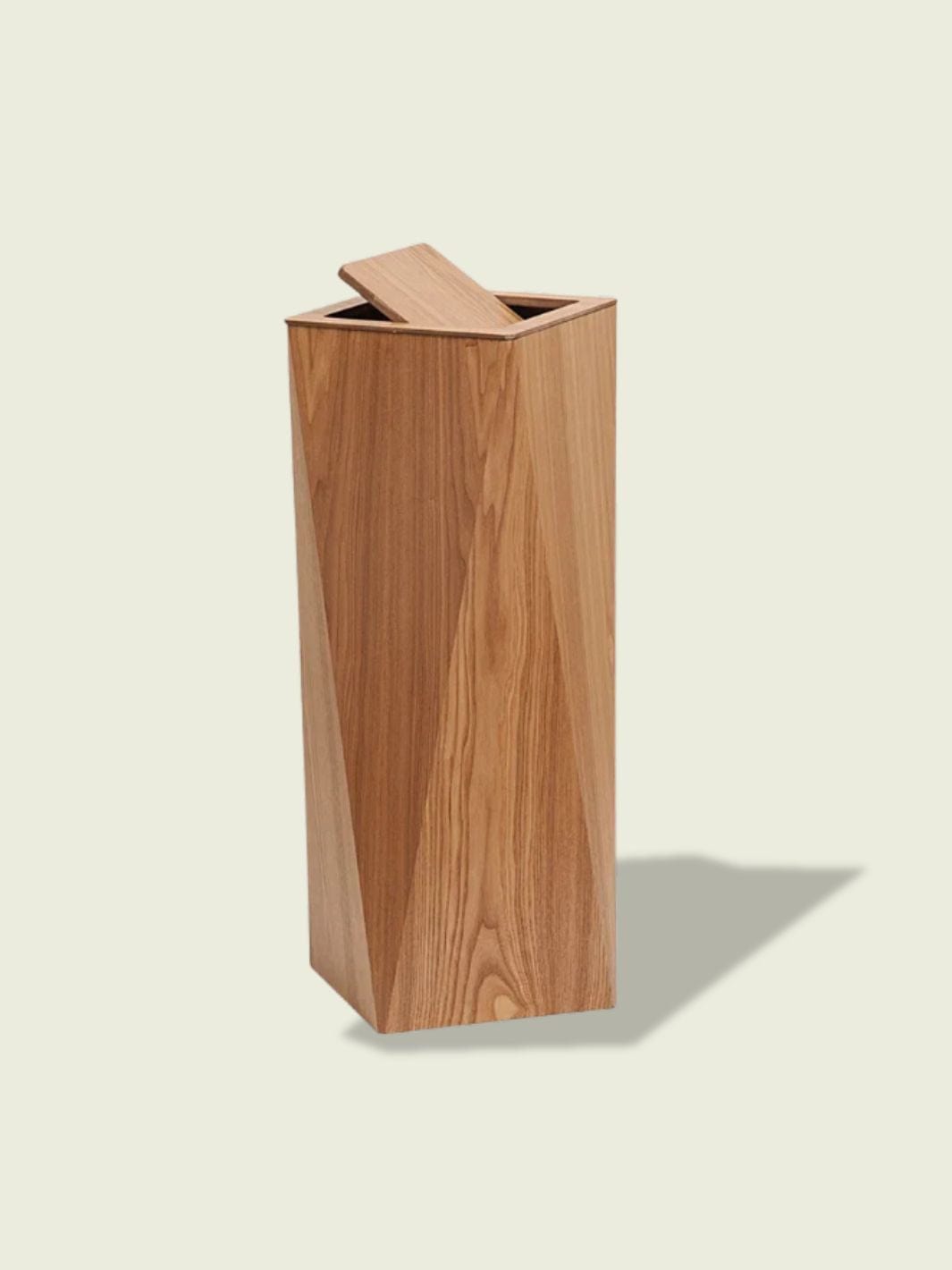 Poubelle de cuisine en bois